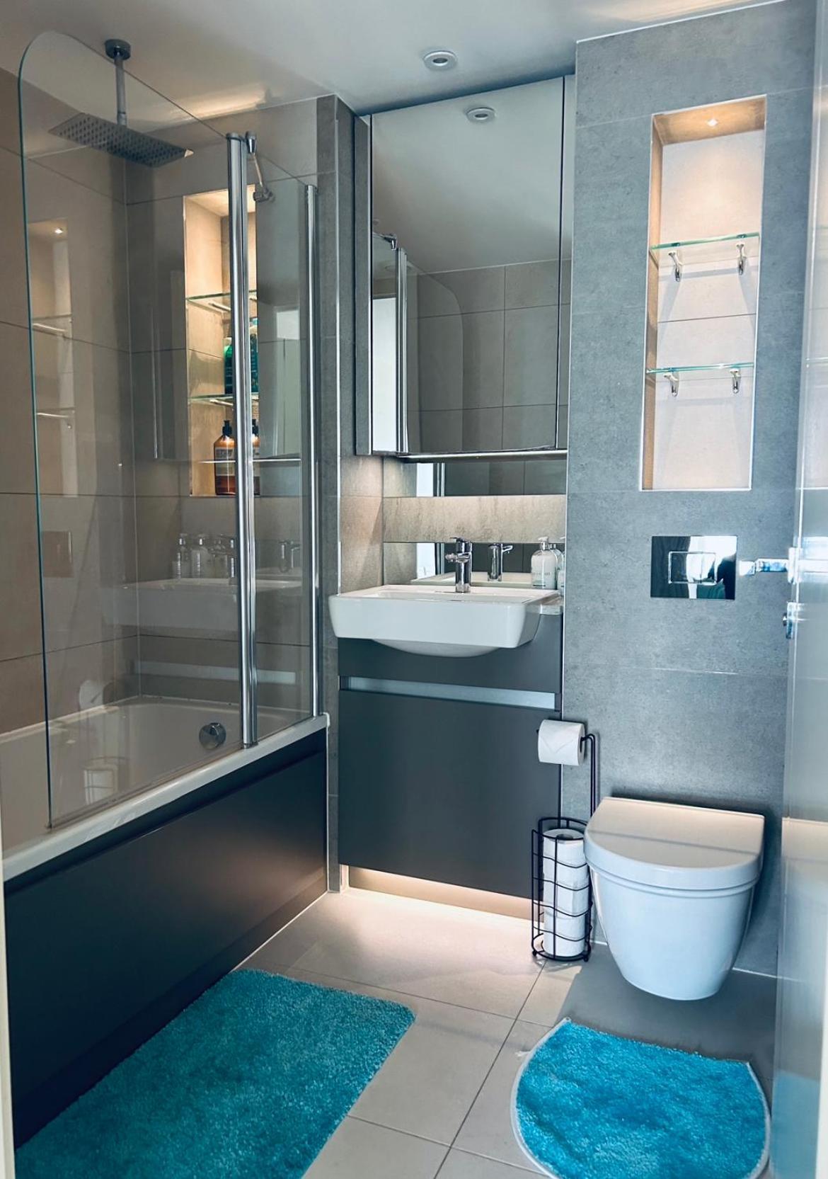 Luxury Riverside Apt With Easy Access To Central London, O2, Excel Centre And Parking Extérieur photo